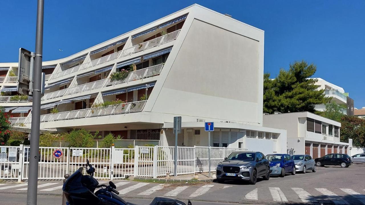 Studio A 2 Pas De La Plage Marseille Luaran gambar